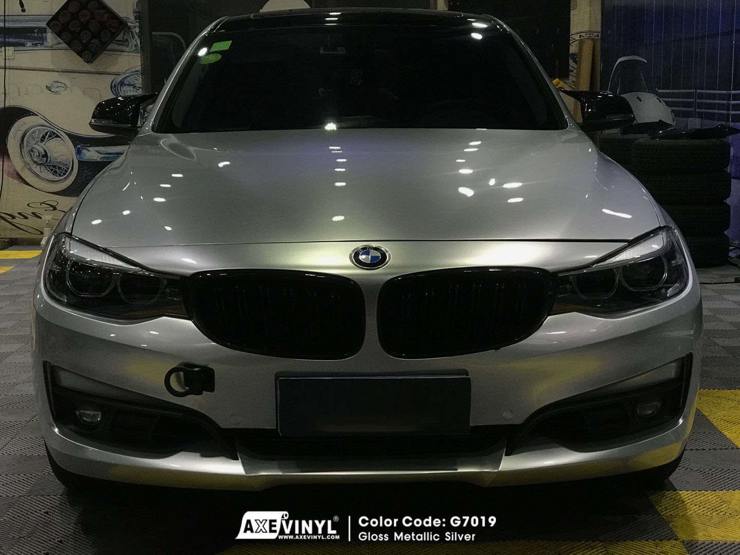 عکس محصول کاوربدنه نقره‌ای متالیک براق