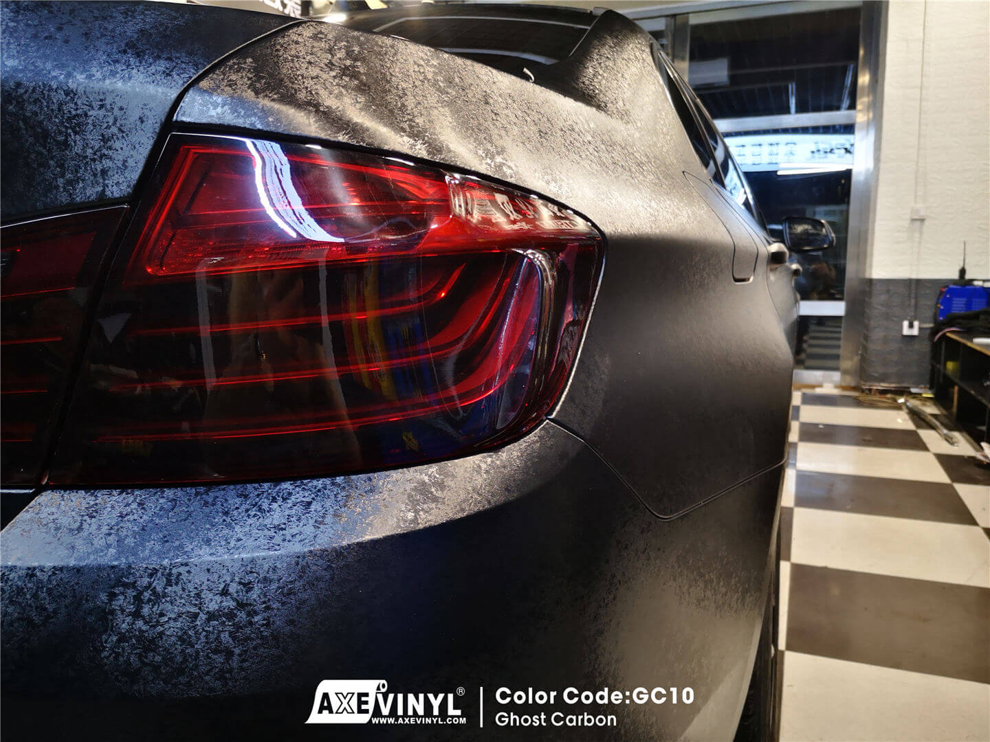 عکس محصول کاور بدنه گوست کربن مات متری