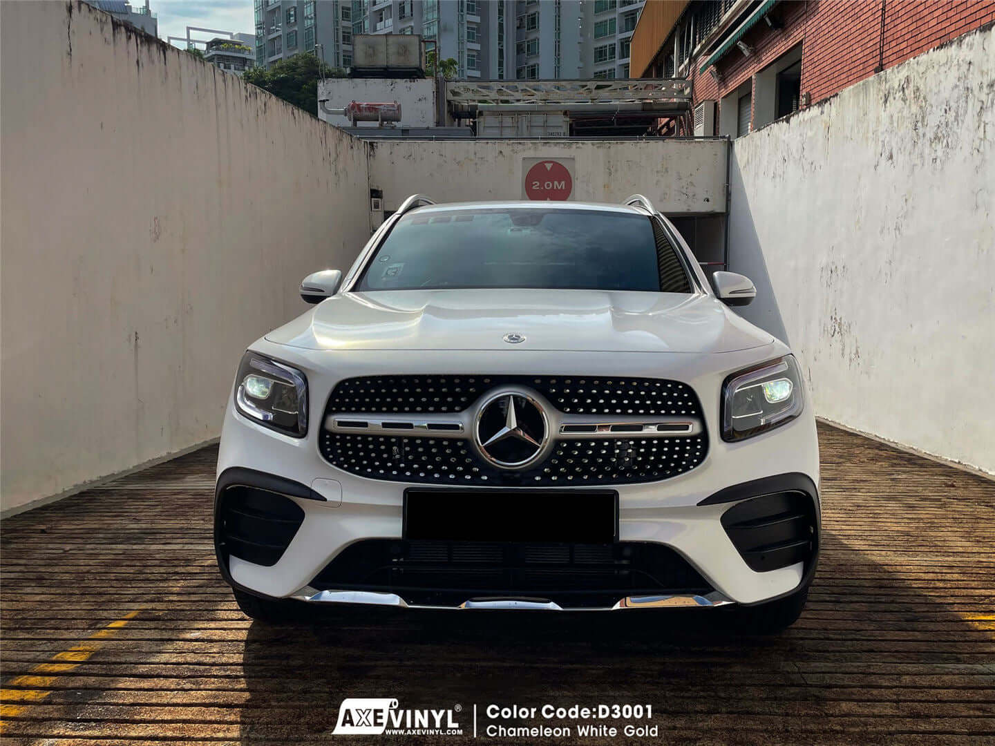 عکس محصول کاور بدنه کمیلیون سفید طلایی براق