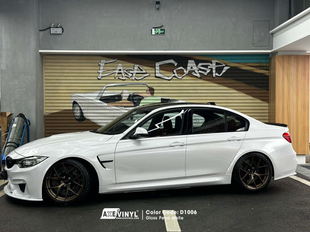 عکس محصول کاور بدنه سفید صدفی  براق