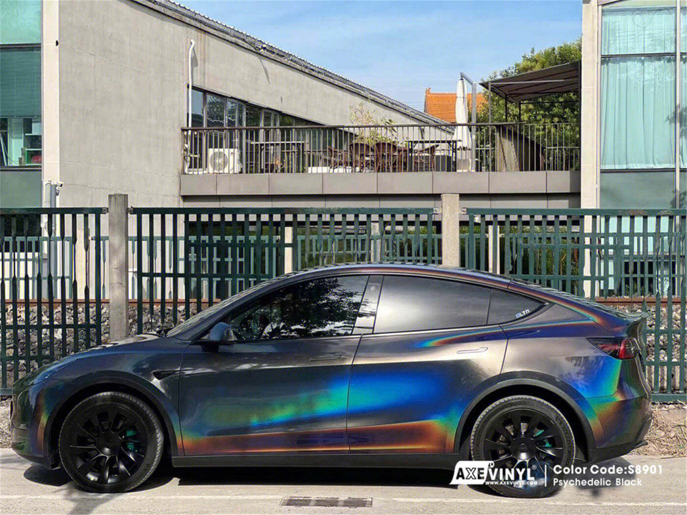 عکس محصول کاور بدنه مشکی کهکشانی روانگردان براق