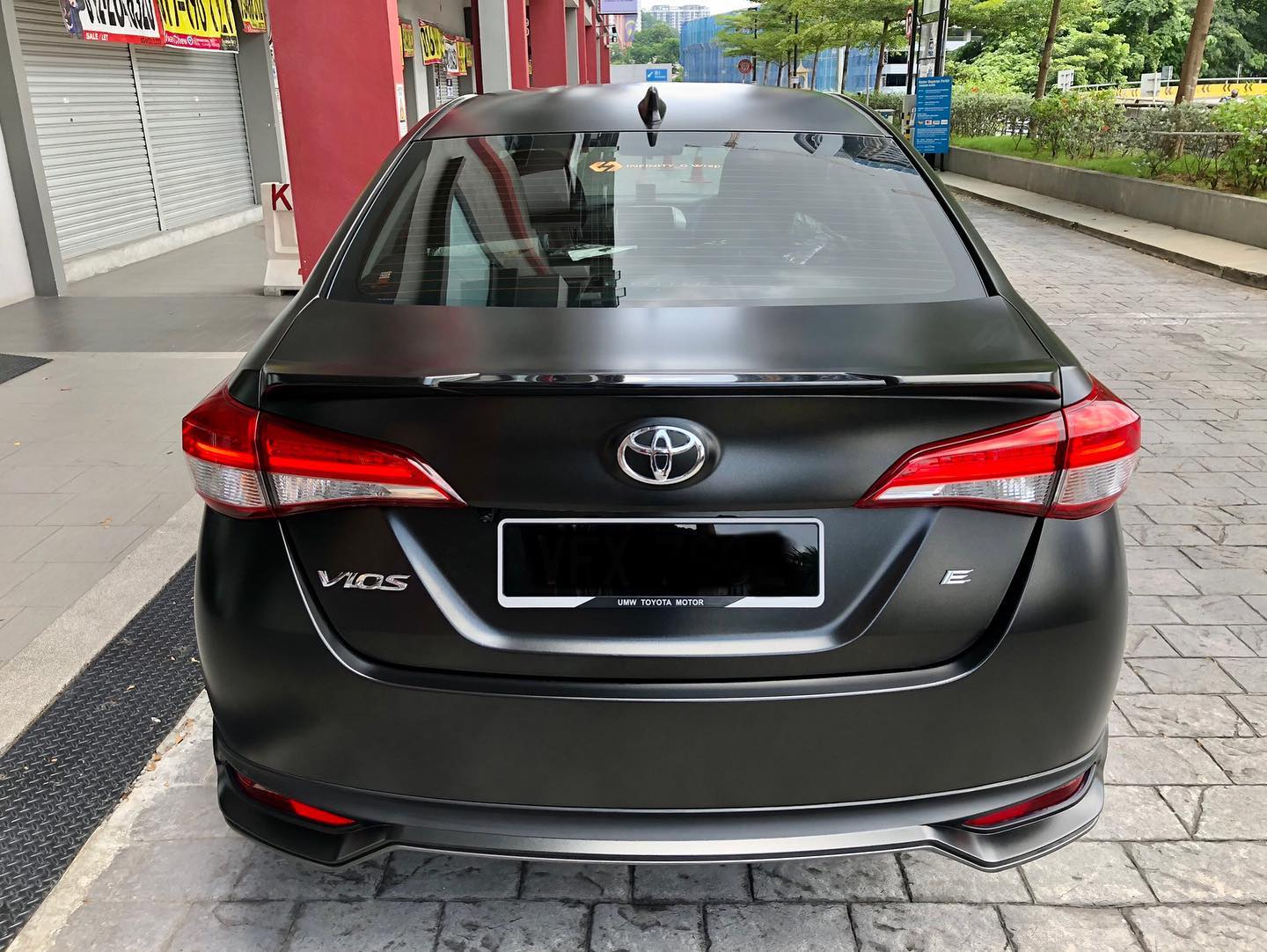 عکس محصول کاوربدنه مشکی مات الترا متال استورم بلک