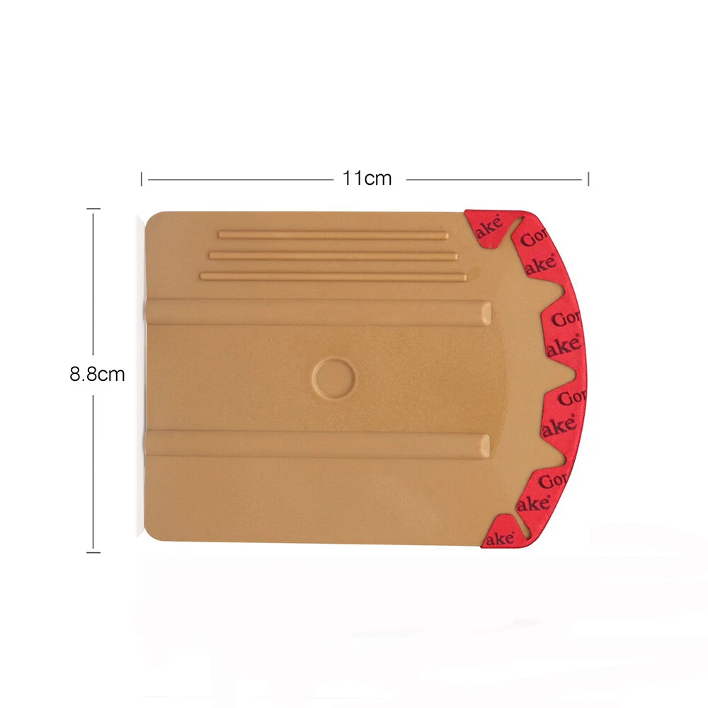 عکس محصول کاردک طلایی دارای لبه نیم‌دایره‌ای و قابلیت مغناطیس با لبه نمدی نازک